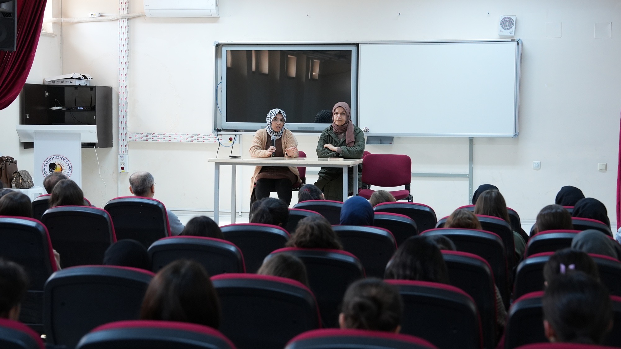 Büyükşehir’den Geleceğin Teminatı Gençlere İklim ve Sıfır Atık Eğitimi