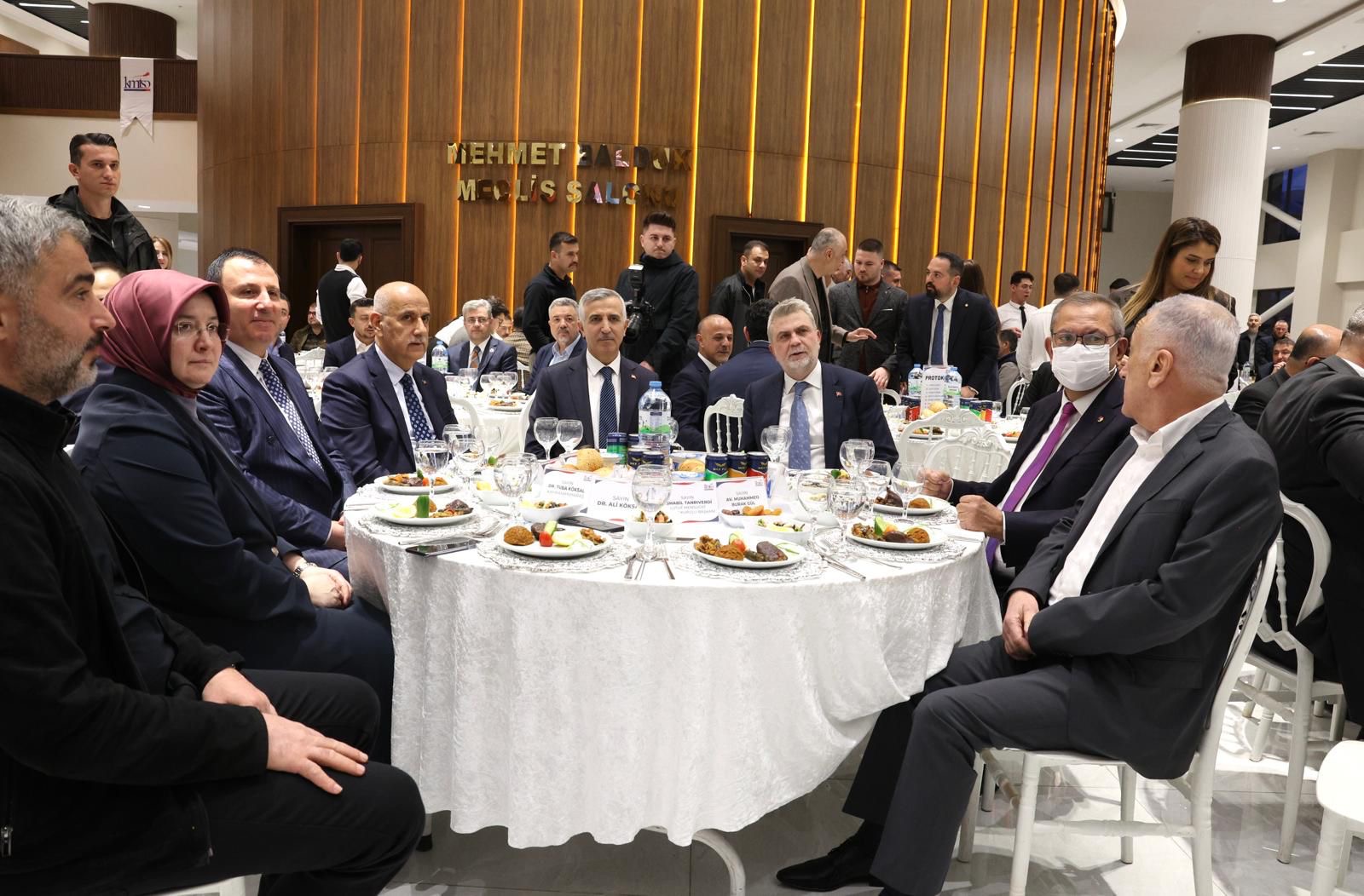 KMTSO Geleneksel İftar Programında Masaya Yatırıldı