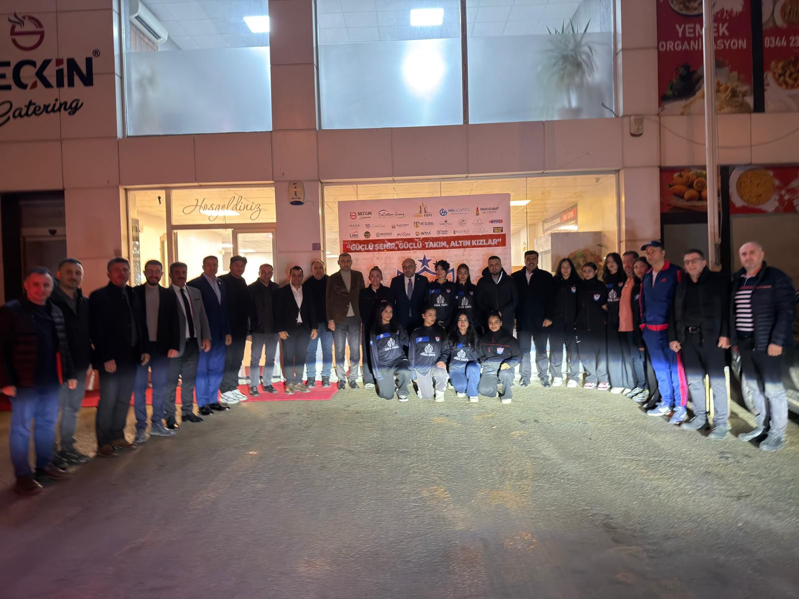 Maraş Gücü Spor Kulübü Play-Off Öncesi İftarda Buluştu