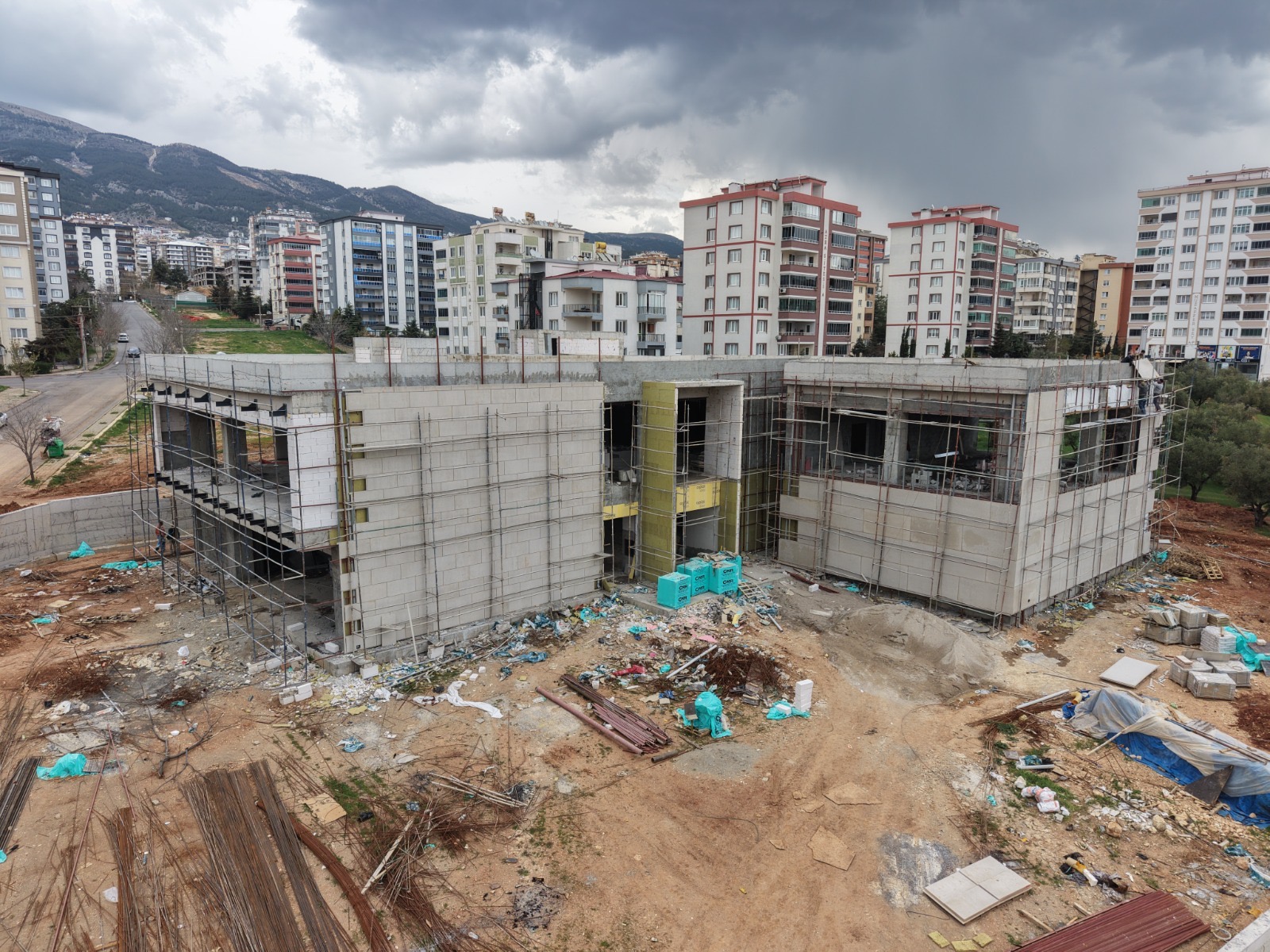 Gençliğin Kahramanmaraş’taki yeni merkezinde yüzde 80 seviyesine ulaşıldı