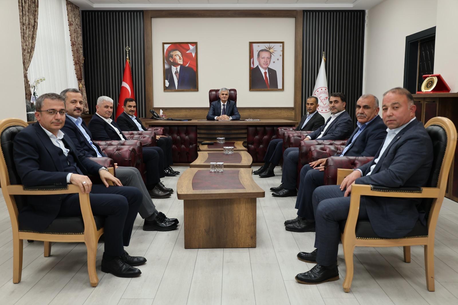Memur-Sen Kahramanmaraş İl Yönetiminden İl Milli Eğitim Müdürü Akpınar’a Hayırlı Olsun Ziyareti
